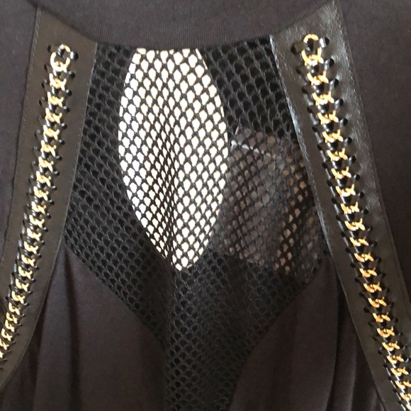 NWOT Venus Chain & Mesh Detail Top - Picture 4 of 5